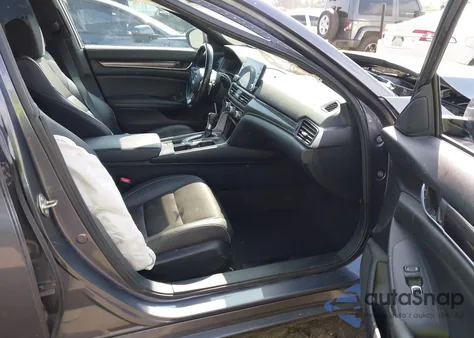 2019 Honda Accord Sport z USA, uszkodzony, nr VIN 1HGCV1F39KA169051